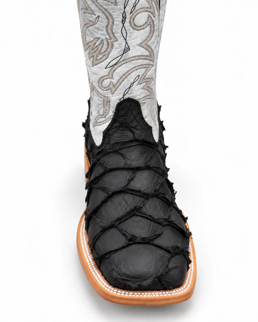 Bota Masculina Couro de Pirarucu Black Premium – Exclusividade e Sofisticação Artesanal — miniatura 4